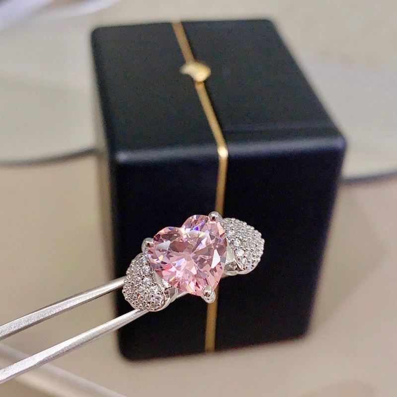 CHAUMET